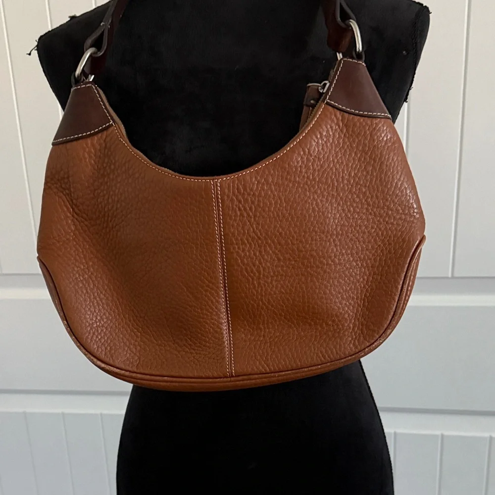 Dooney & Bourke chic brown
